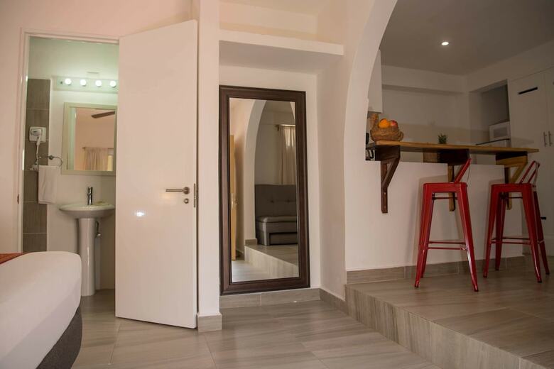 Hotel Ocean Zen Suites On 5th Avenue - Adults Only
