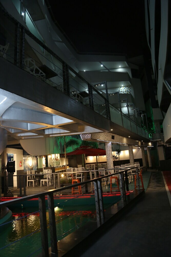 Hotel Days Suites By Wyndham Bengaluru Whitefield