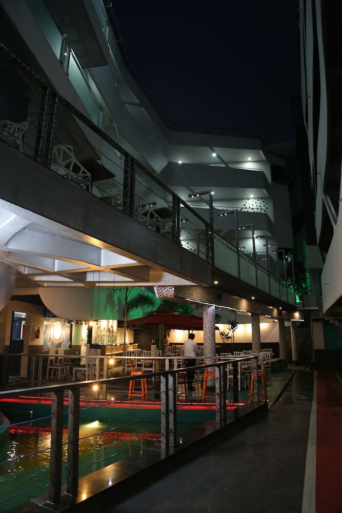 Hotel Days Suites By Wyndham Bengaluru Whitefield