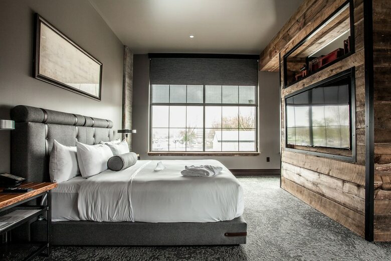 Ironworks Hotel Indy