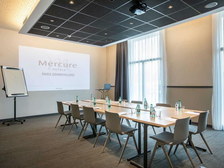 Hotel H�tel Mercure Paris Gennevilliers