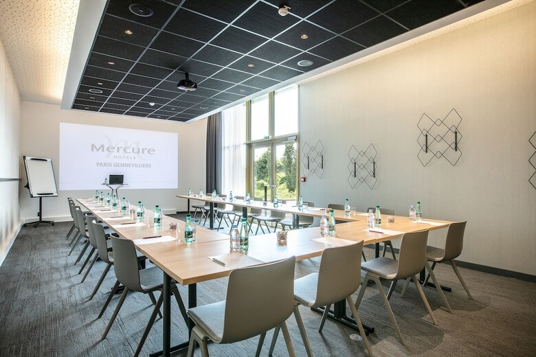Hotel H�tel Mercure Paris Gennevilliers