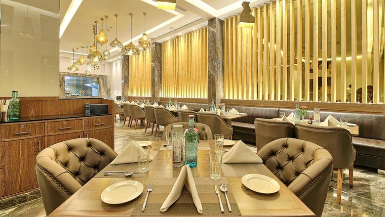 Hotel Golden Tulip Essential Jaipur