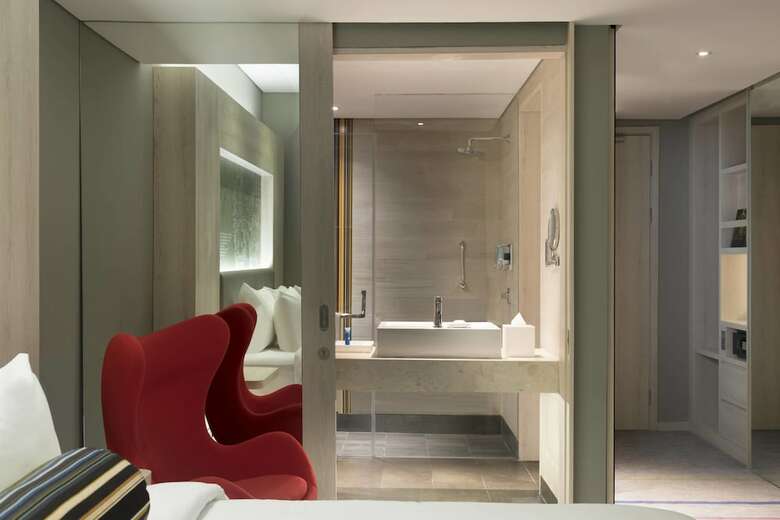 Hotel Aloft Jakarta Wahid Hasyim