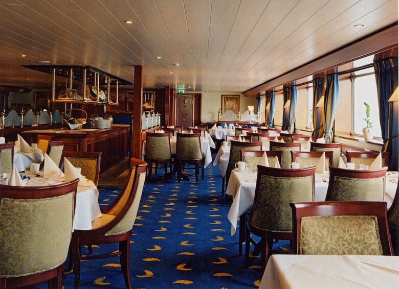 Crossgates Hotelship 3 Star - Altstadtnord - K�ln