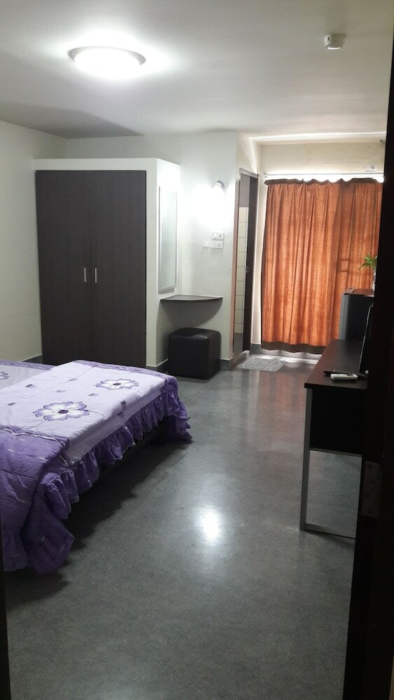 Hotel J 168 Living