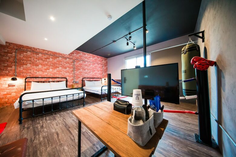 Hotel Urban
