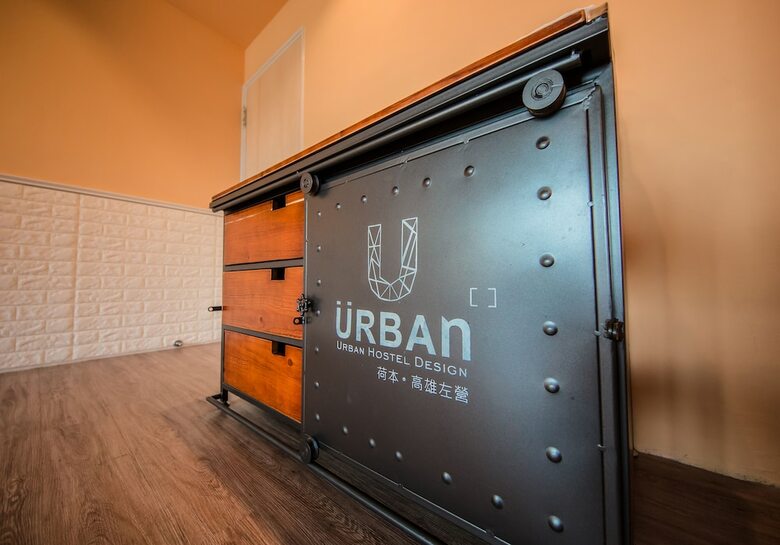 Hotel Urban