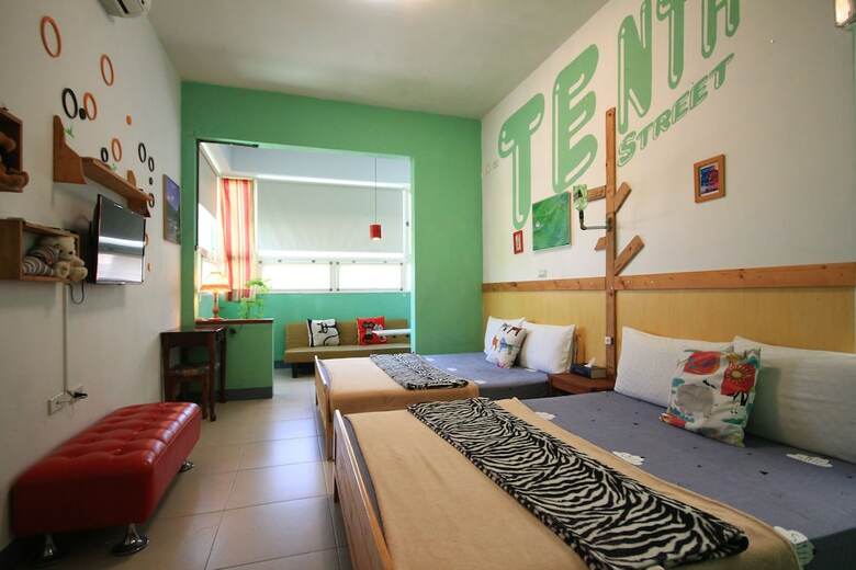 Ten Street B&B