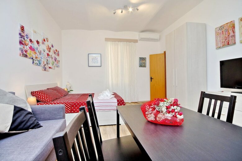 Apartamento Holiday Rental San Lorenzo District