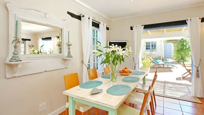 Hout Bay Beach Cottage
