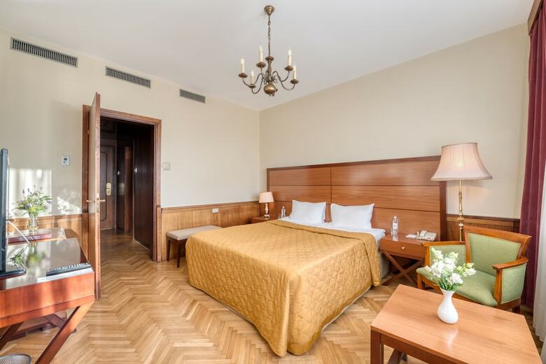 President-hotel
