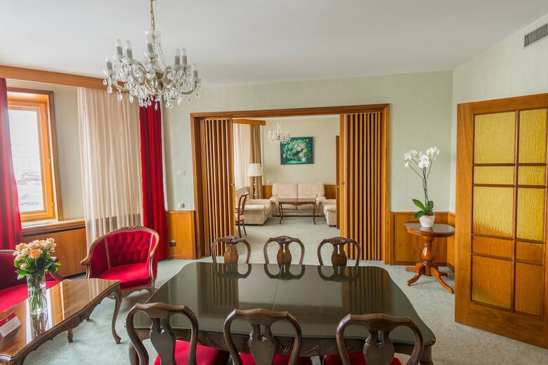 President-hotel