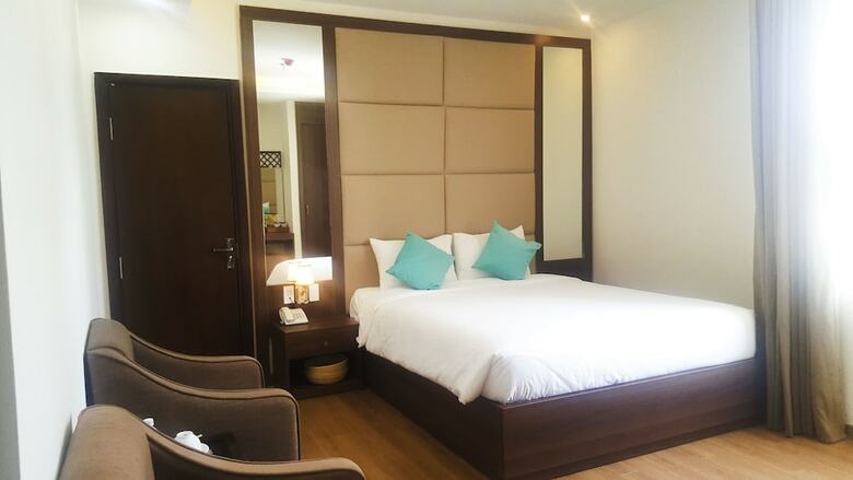 Pariat Hotel