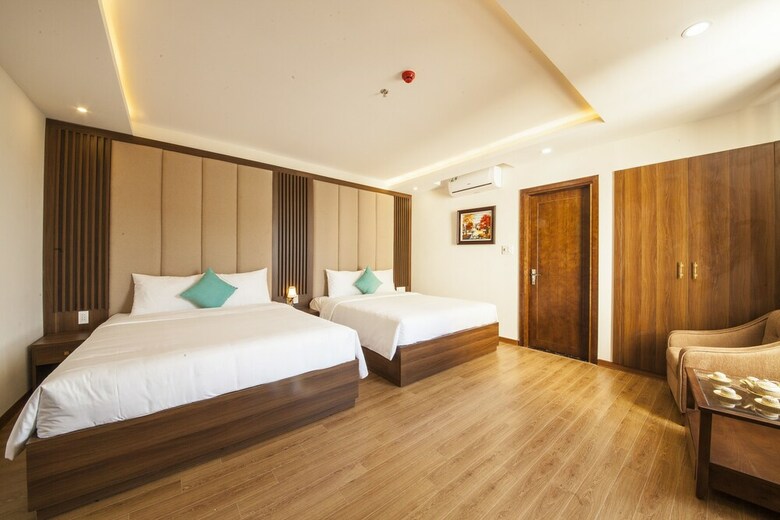 Pariat Hotel