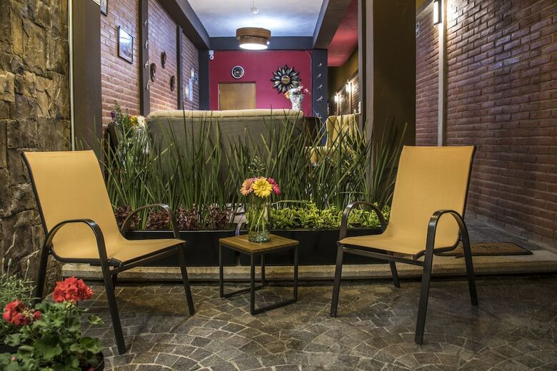 Hotel Casa Aurora