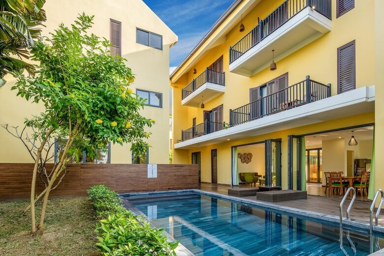 Hotel Hoa Co Villas