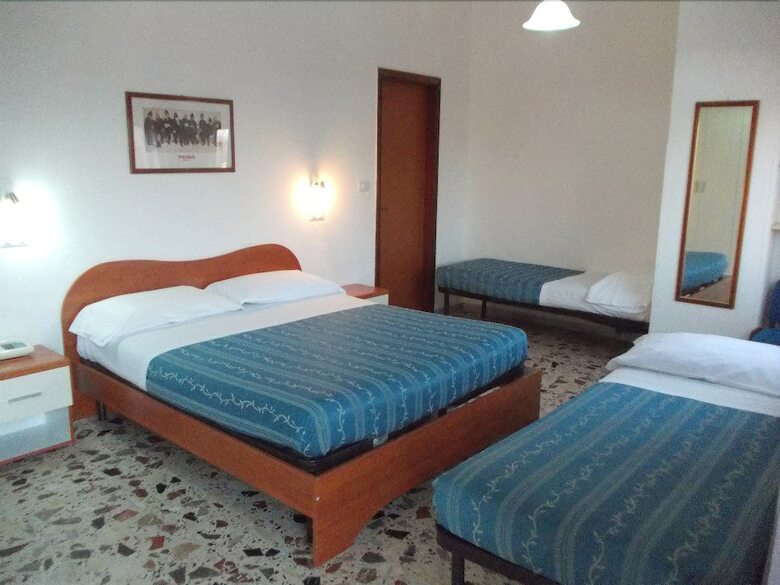 Piccolo Hotel