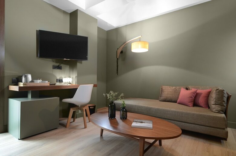 Lake Spirit Boutique Hotel & Spa