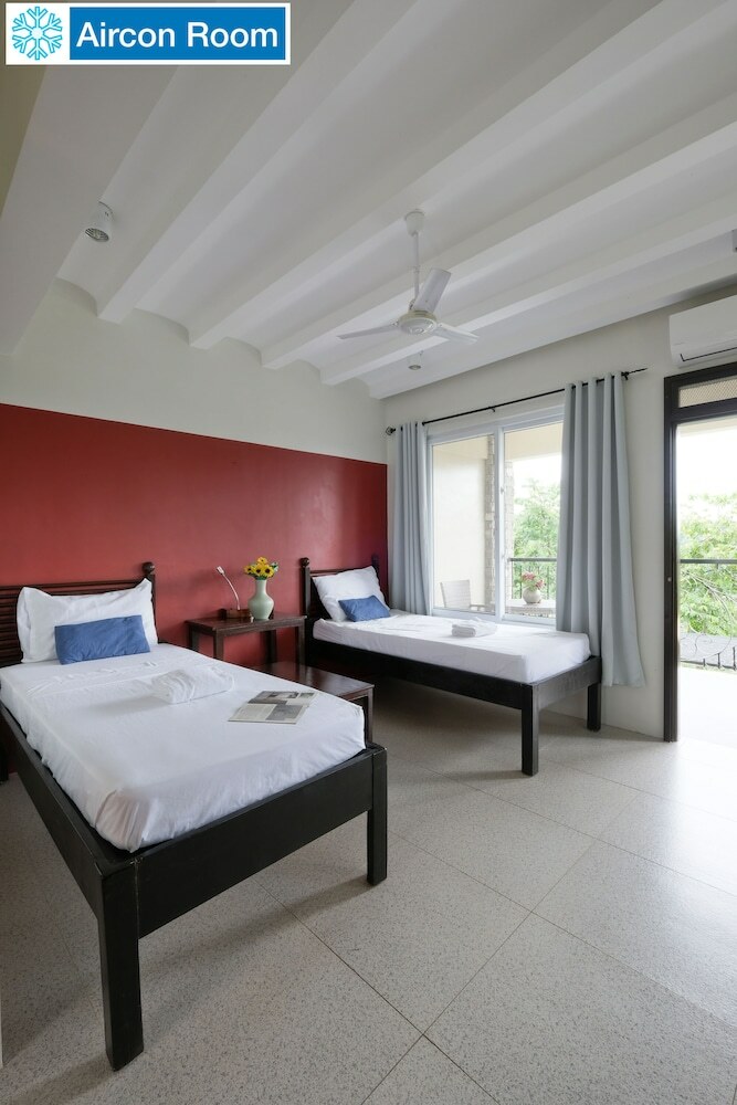 Hotel The Duyan House At Sinagtala Resort