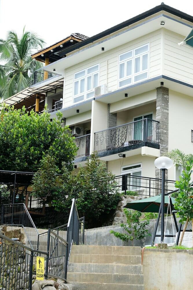 Hotel The Duyan House At Sinagtala Resort
