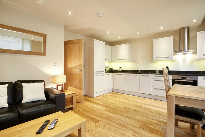Apartamentos Bank House By Flying Butler