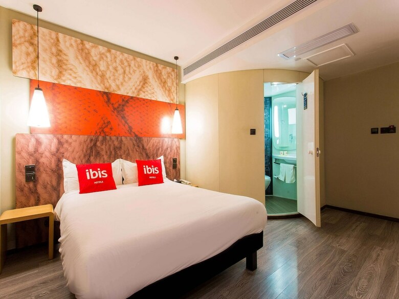 Hotel Ibis Lanzhou Train Station