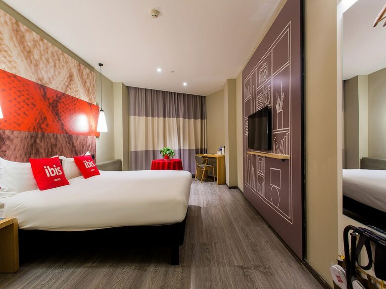 Hotel Ibis Lanzhou Train Station