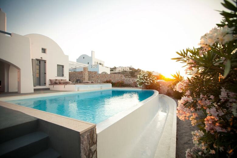 Hotel Adelante 88