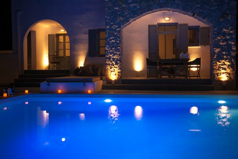 Hotel Adelante 88