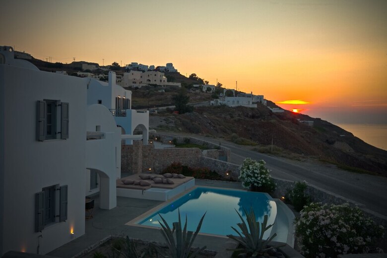 Hotel Adelante 88