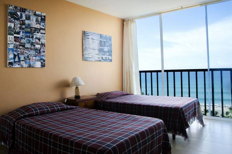 Apartamentos Spectacular Ocean View Condo