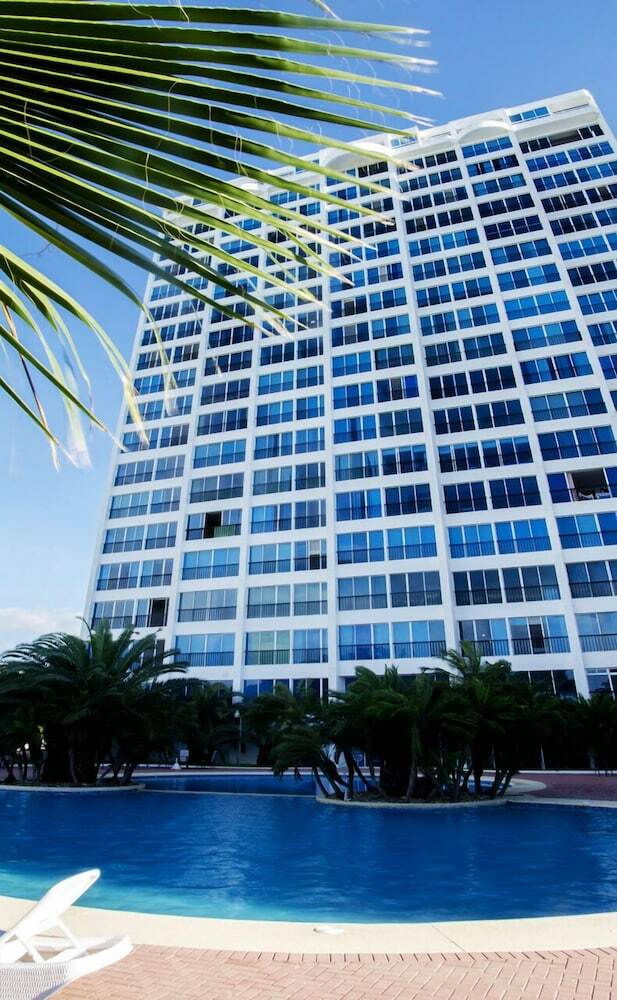 Apartamentos Spectacular Ocean View Condo