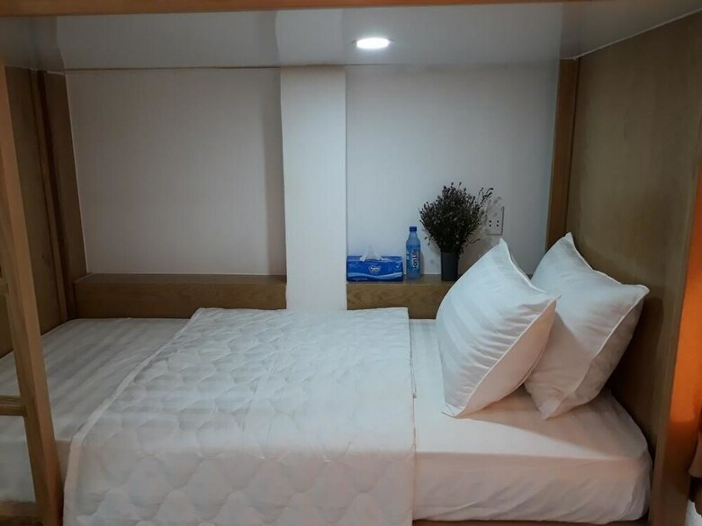 Hotel Lala Hostel