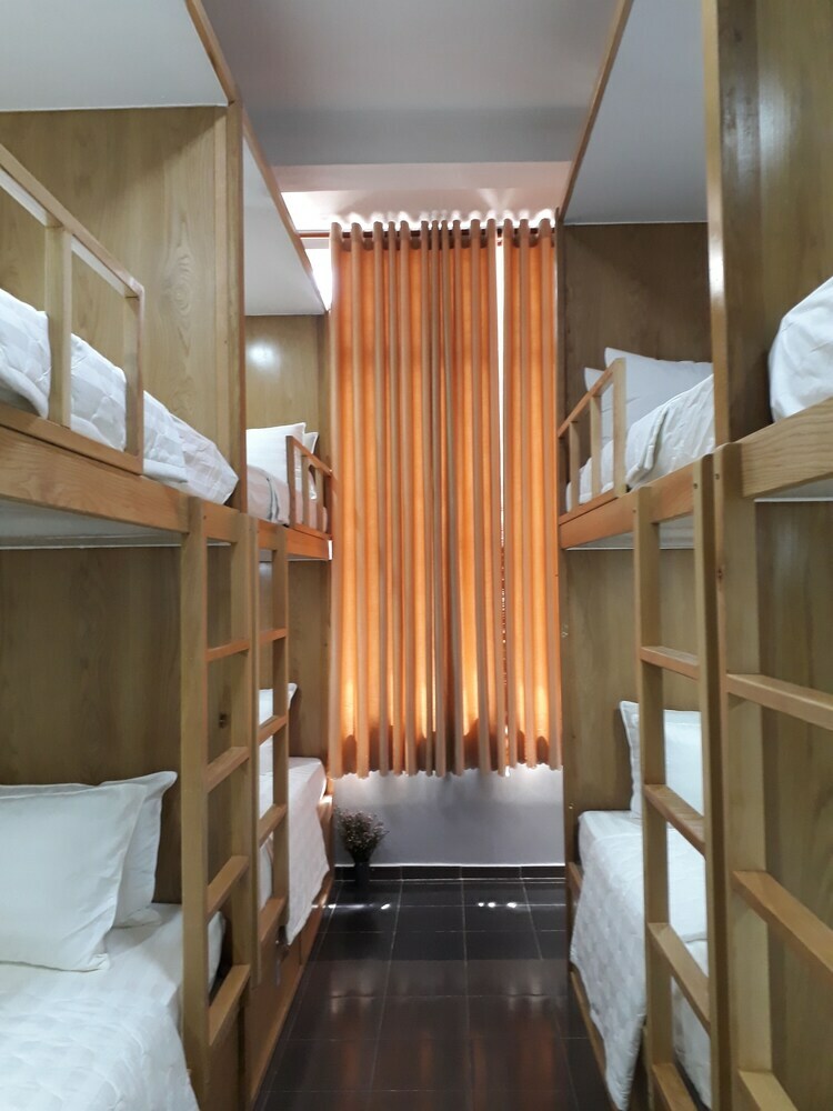Hotel Lala Hostel