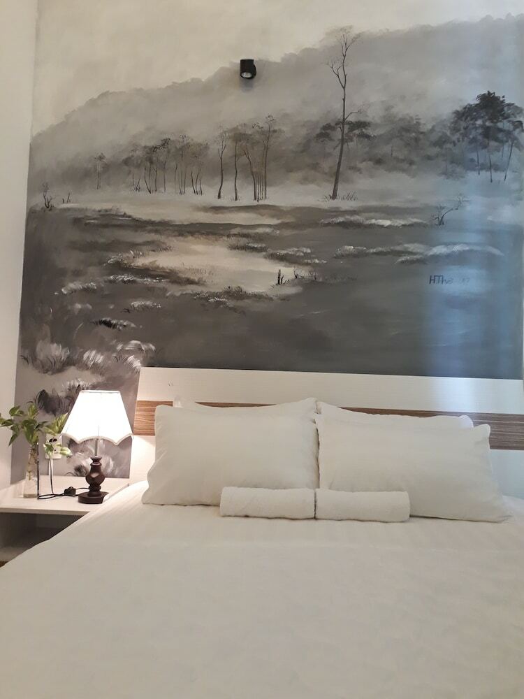 Hotel Lala Hostel