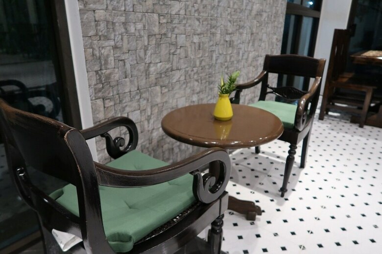 Hotel Bora Bora Villa Phuket