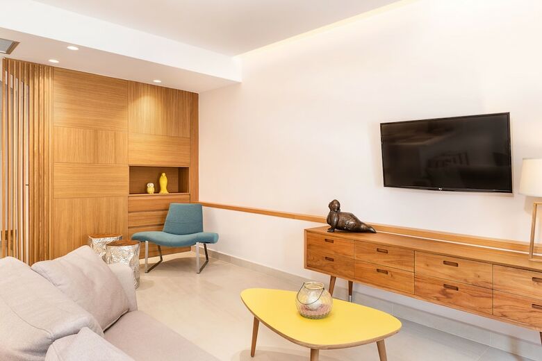 Hotel Avra Apartments Venetian Harbour