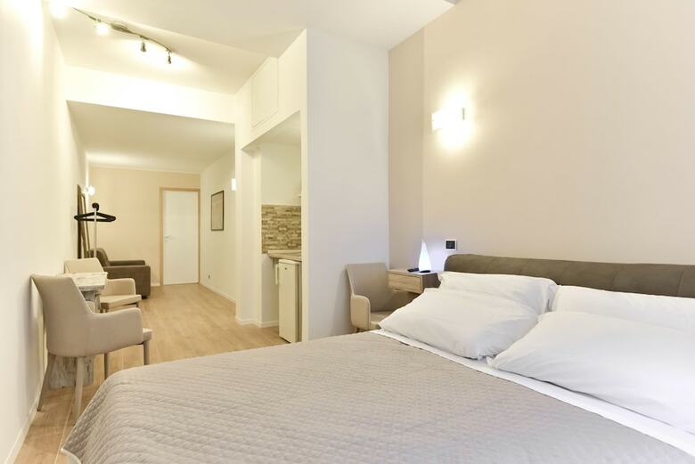 Ag Vatican Apartments