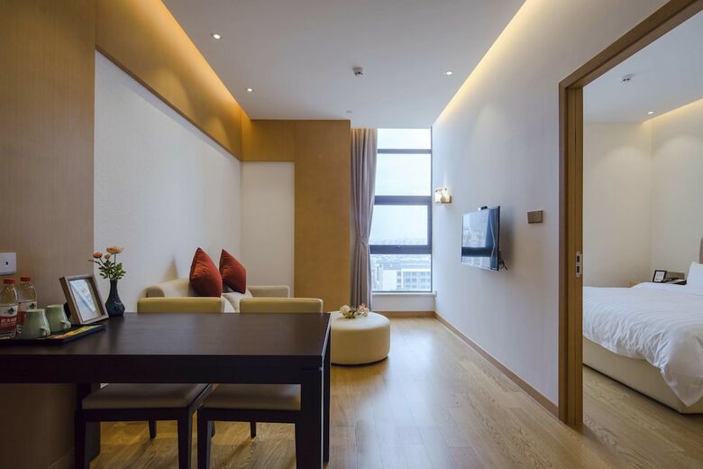 Hotel Pushi Serviced Apartment