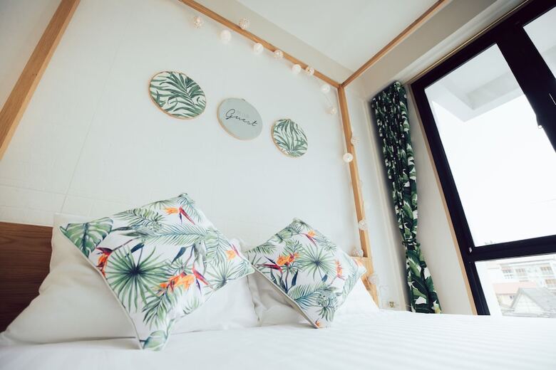 Hotel Live N Leaf Lifestyle Homestay