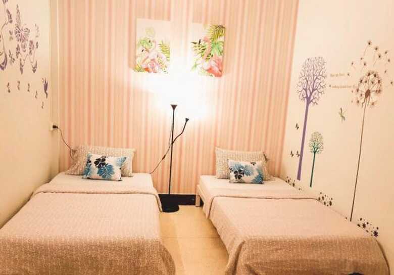 Hostal Baan Nampetch Hostel