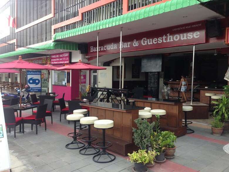 Hotel Ryan's Bar