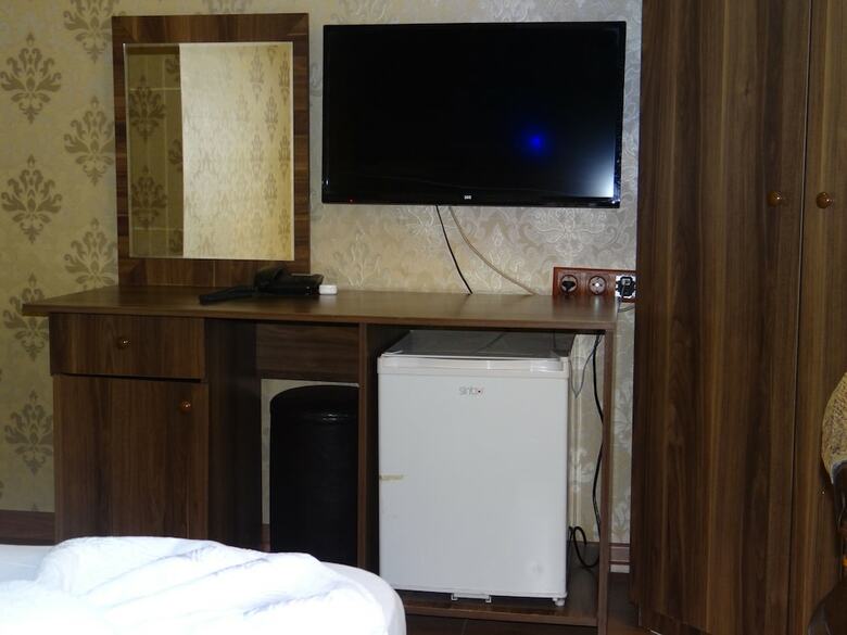 Meta Hotel