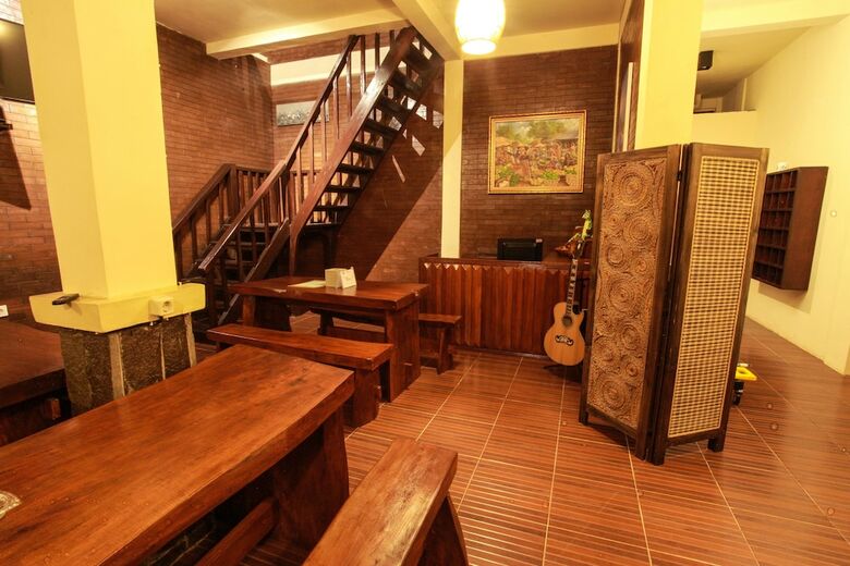 Hostal Gili Buana Hostel & Backpackers