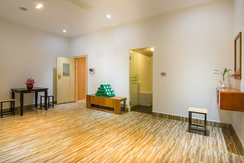Glorious Hotel & Spa