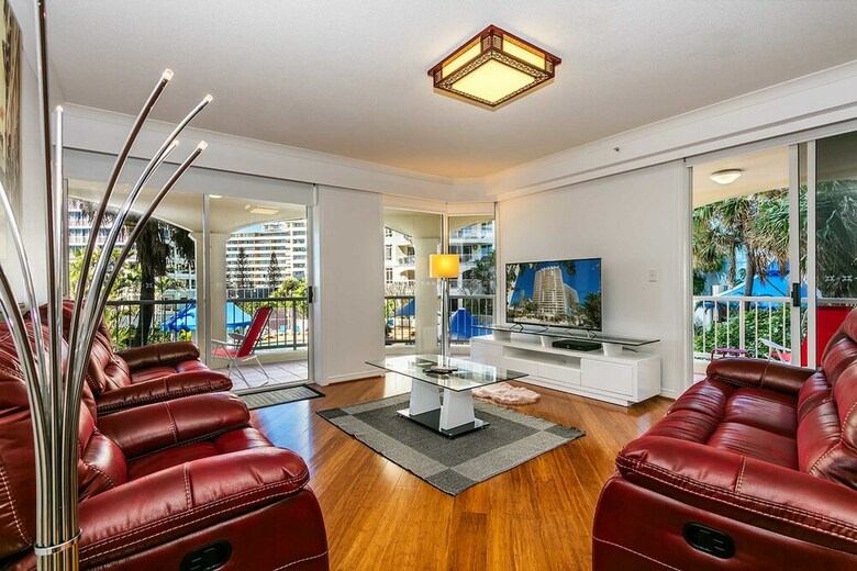 Apartamentos Pelicanstay In Surfers Paradise