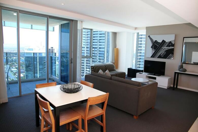Apartamentos Pelicanstay In Surfers Paradise