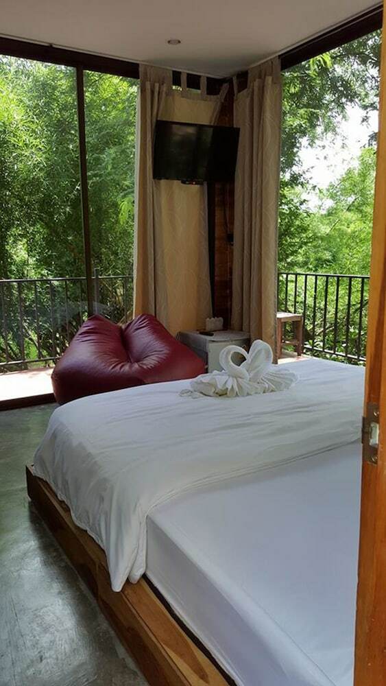 Hotel Bang Wela @suanphung Resort