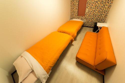 Hostal Hop Step Inn - Hostel